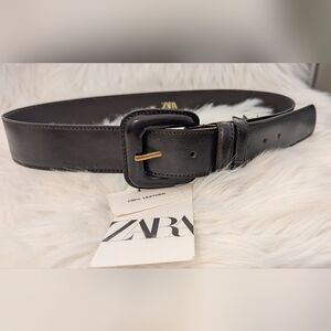 NWT Zara  100% Leather Dark Brown Belt with Gold Buckle Woman's